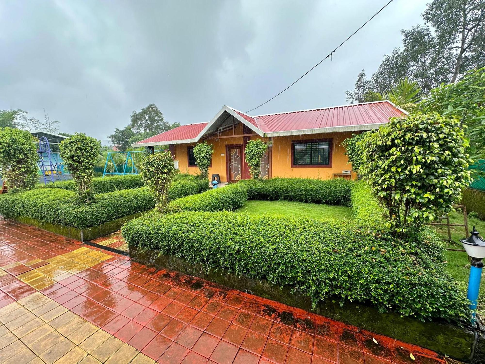 Karjat Ap Resort Екстер'єр фото
